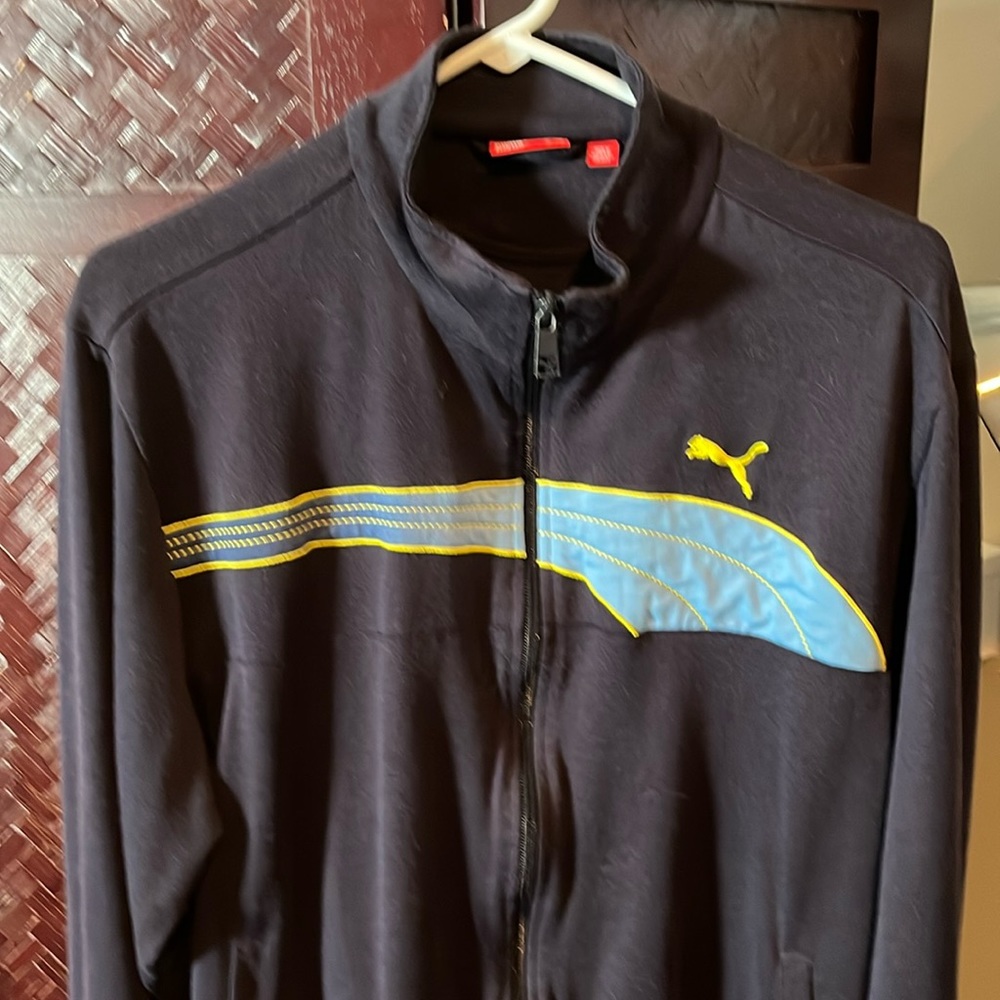 Men’s Puma medium, navy blue and yellow track jacket